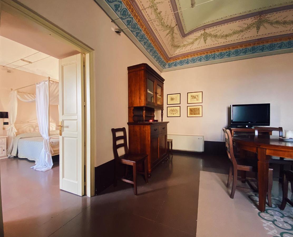 Palazzo Gambuzza Aparthotel Ispica Buitenkant foto