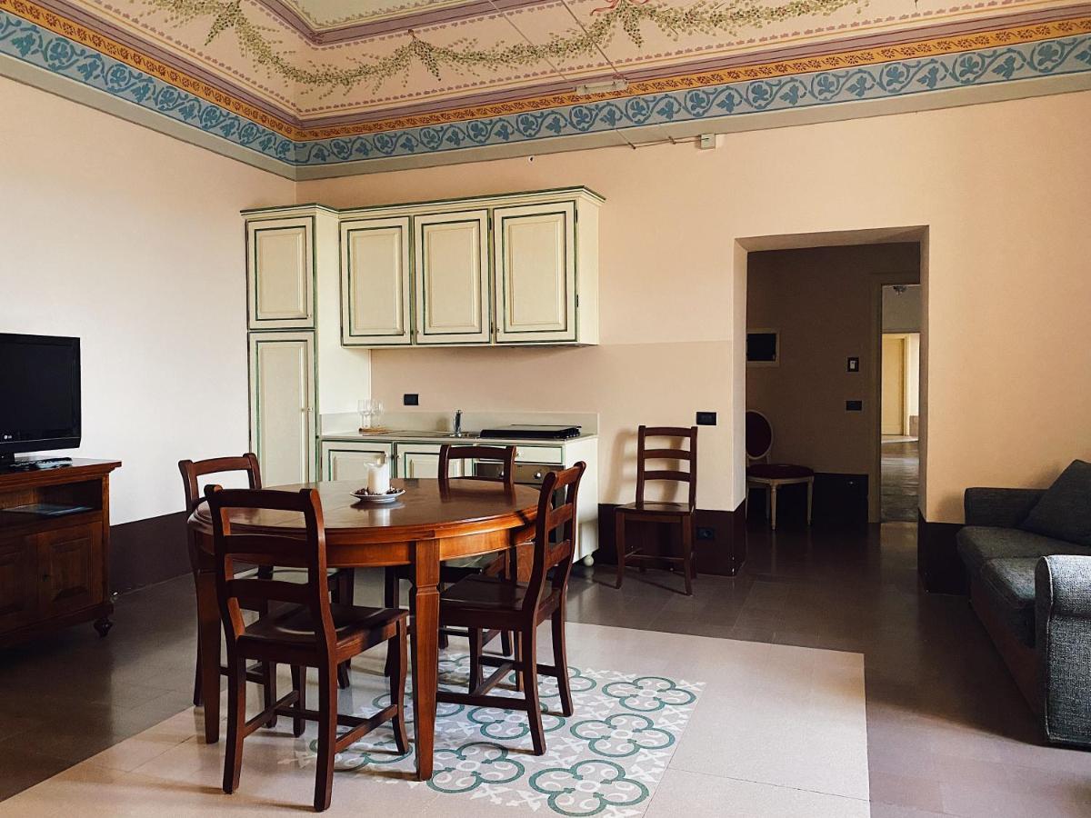 Palazzo Gambuzza Aparthotel Ispica Buitenkant foto
