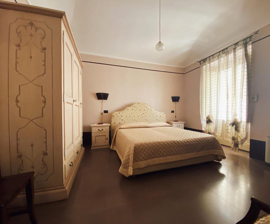Palazzo Gambuzza Aparthotel Ispica Buitenkant foto