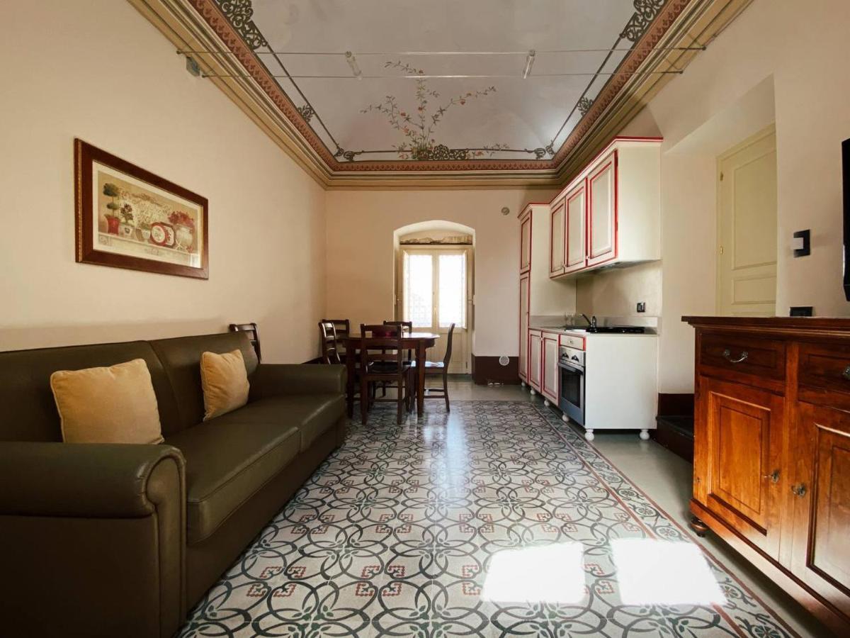 Palazzo Gambuzza Aparthotel Ispica Buitenkant foto