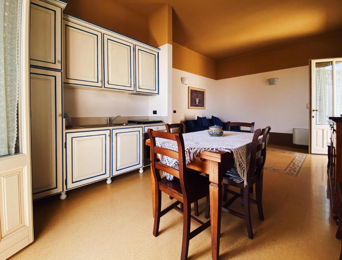 Palazzo Gambuzza Aparthotel Ispica Buitenkant foto