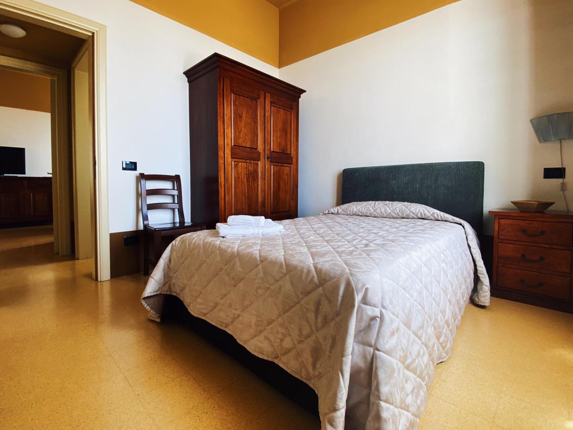 Palazzo Gambuzza Aparthotel Ispica Kamer foto