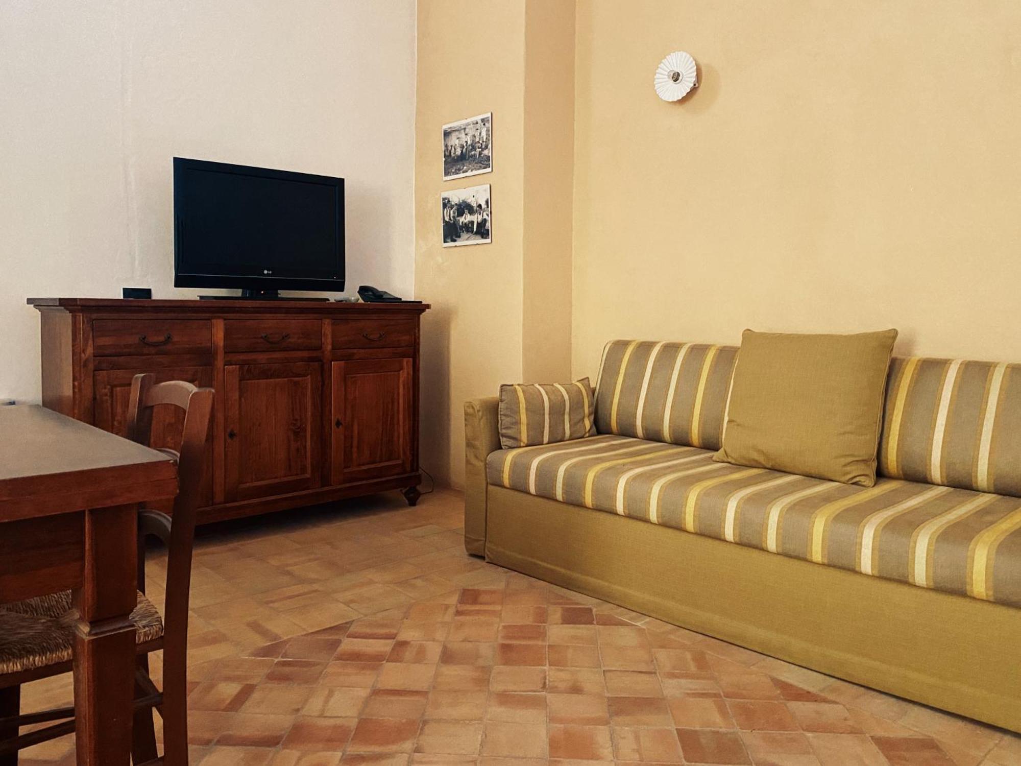 Palazzo Gambuzza Aparthotel Ispica Kamer foto